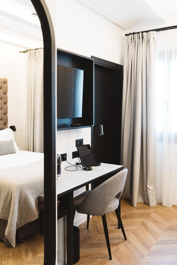 Boutique Hotel Petit Montision ปัลมาเดมายอร์กา ภายนอก รูปภาพ